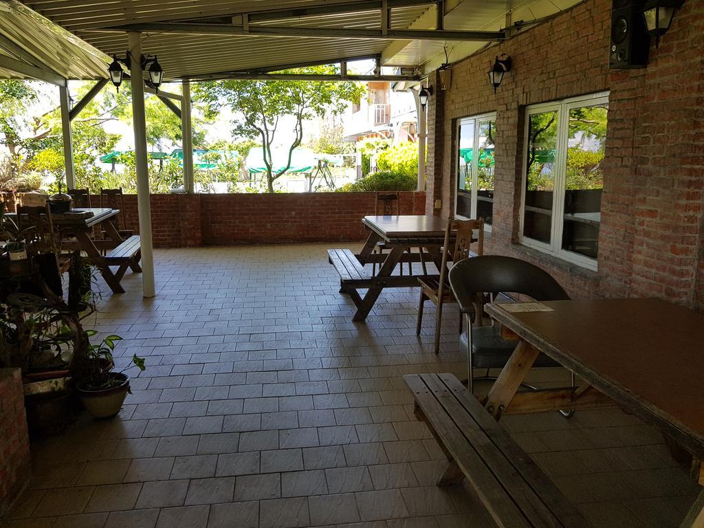 Shan Shui-Yuan Vege Pensión Renai Exterior foto